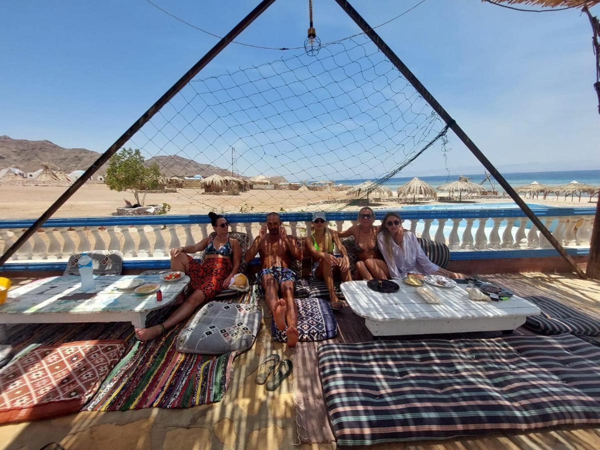 Abdo Caribbean Camp Hotel Nuweiba‘ el Muzeinah Exterior foto